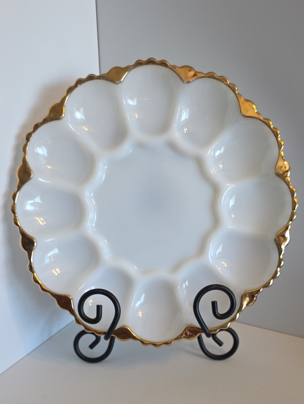 Vintage Anchor Hocking Milk Glass With Gold Painted Trim Deviled Egg 10" Platter